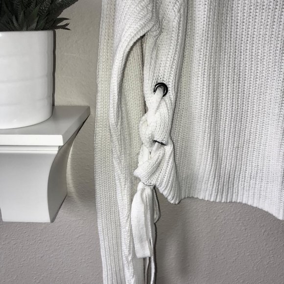 Knit Sweater Lace-up Sides - Picture 4 of 5